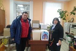 Александровский тренер и пчеловод передал более 30 кг меда солдатам, которые находятся в зоне СВО
